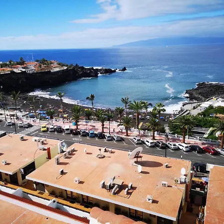 Seguro Spacious With Roomy Terrace Apartment *