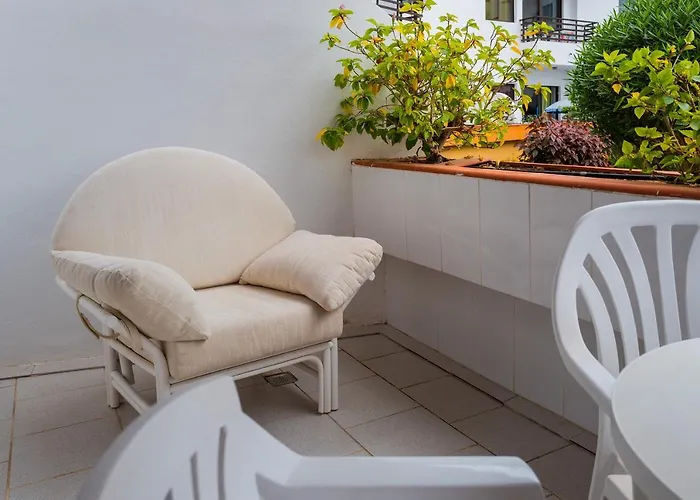 アパート Seguro Spacious With Roomy Terrace