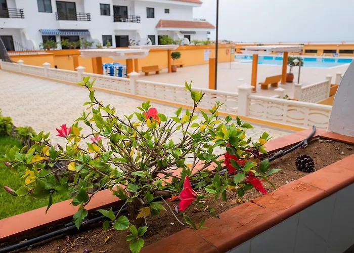 アパート Seguro Spacious With Roomy Terrace プエルト・デ・サンティアゴ