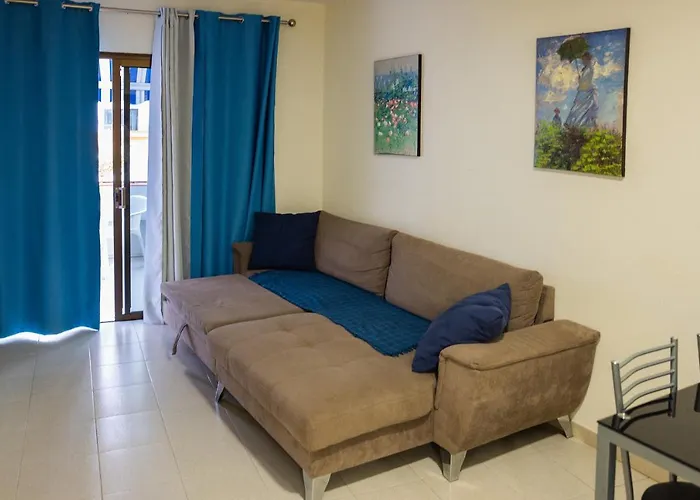 Seguro Spacious With Roomy Terrace * Puerto de Santiago (Tenerife)