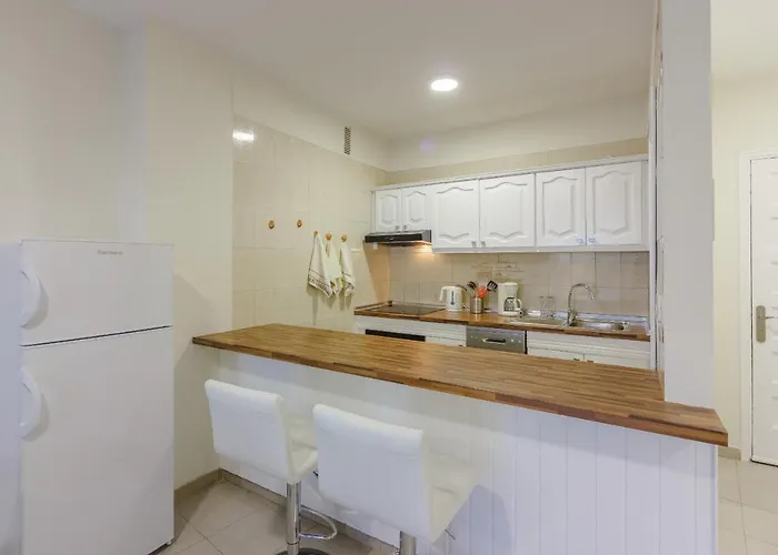 Seguro Spacious With Roomy Terrace * Puerto de Santiago (Tenerife)