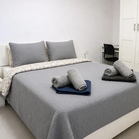 Seguro Spacious With Roomy Terrace, Newly Renovated * פוארטו דה סנטיאגו