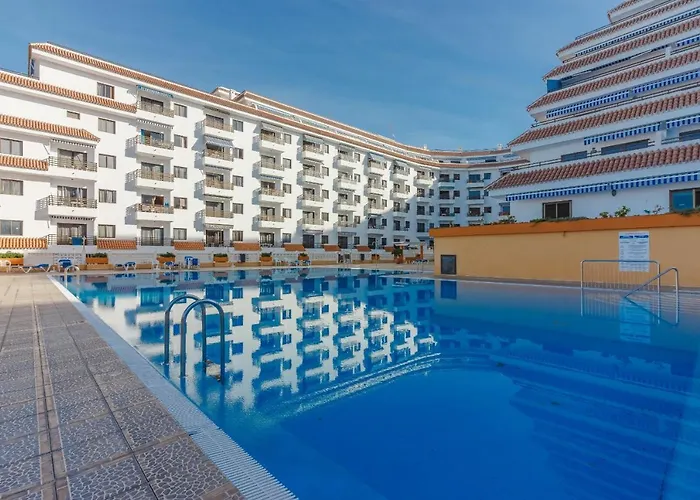 Seguro Spacious With Roomy Terrace Lejlighed