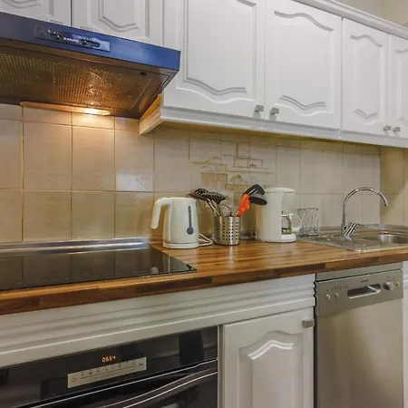 Apartmán Seguro Spacious With Roomy Terrace, Newly Renovated Puerto de Santiago (Tenerife)