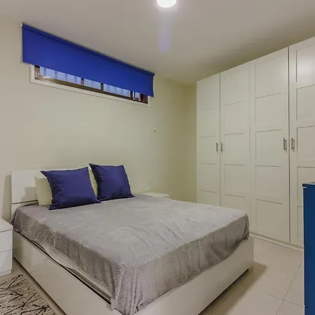 דירה Seguro Spacious With Roomy Terrace פוארטו דה סנטיאגו